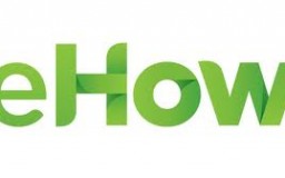 Ehow Commerical on Crochet (click on title to view)